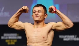 Қазақстандық файтер UFC-ден шығарылды