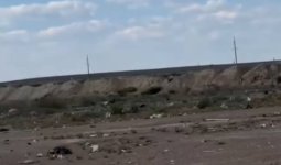Балқашқа барар жолдағы «адам емес, хайуандар» тастаған алып қоқыс: әкімдік қайда қарап отыр?