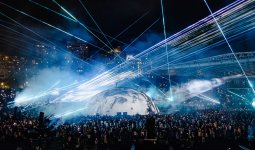 31 мың көрермен, 7 мың турист: Қазақстандағы Канье Уэст концерті 5 млрд теңге әкелді