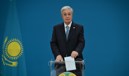 Президент Құрылтай депутаттары сайлауында дауыс берді