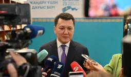 Ерлан Қарин: Құрылтай сайлауы елдегі жаңғыру үдерісіне жаңа серпін береді