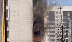 Астанада салынып жатқан 12 қабатты үйден өрт шықты (ВИДЕО)