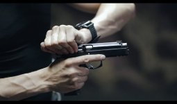 Қарағандыдағы саяжайда екі адам оққа ұшты