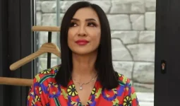 «Енді сен бір төмпешіксің»: Меруерт Түсіпбаева марқұм болған жақын құрбысын жоқтады