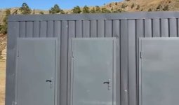 Жаңа дәретхана салынды, бірақ есігі жабық: ШҚО-дағы жол бойындағы нысан жұрттың ашуын туғызды
