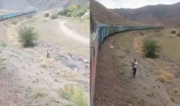 Теміржол бойында жалғыз жүрген 4 жасар баланың анасы жауапқа тартылды