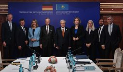 Президент Германияда бірқатар жетекшілермен кездесті