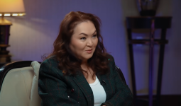«Алтын бесікте туылған жоқпыз»: Бағым Мақсатқызы балалық шағы жайлы айтты