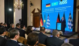 Президент бавариялық бизнесмендерді өнеркәсіп және логистика хабтарын бірлесе құруға шақырды