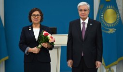 Президент білім саласының үздіктерін мемлекеттік наградалармен марапаттады