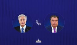 Тоқаев Тәжікстан Президентін туған күнімен құттықтады