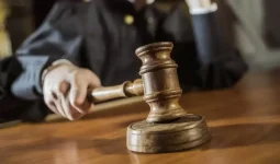 Құрылтай Жоғарғы Соттың 6 судьясы қызметінен босатты