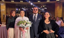«Олжас пен Дариғаның бөпесі қырқынан шықты»: Сұлтанқызы жас отбасының сырын жайып салды (ВИДЕО)