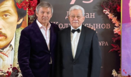 «Ерекше күн»: Досхан Жолжақсыновтың інісі желіде жан сырын ақтарды