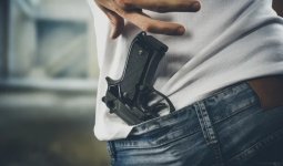 Жаркентте атыс болып, 33 жастағы ер адам жарақат алды