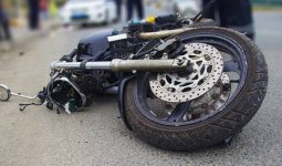 БҚО-да мотоцикл жүргізушісі апатқа ұшырап, көз жұмды
