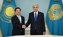 Тоқаев СNMC компаниясы директорлар кеңесінің төрағасы Вэнь Ганды қабылдады