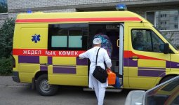 Алматыда өрт кезінде шатыр опырылып, төрт адам ауруханаға түсті