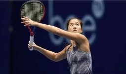 Жібек Құламбаева Қытайдағы WTA-250 турнирінің ширек финалына шықты