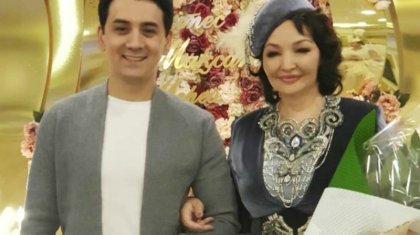 Аша Матайдың анасы туған күнінде күйеу баласымен бірге ән айтты (ВИДЕО)