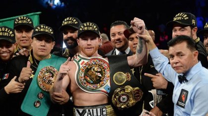 Альварес Головкиннен жеңіп алған чемпиондық белбеуінен айрылды