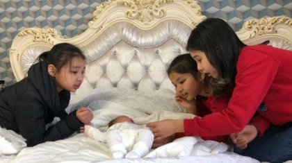 Гүлзира Айдарбекова немересіне қандай есім қойды? (ВИДЕО)