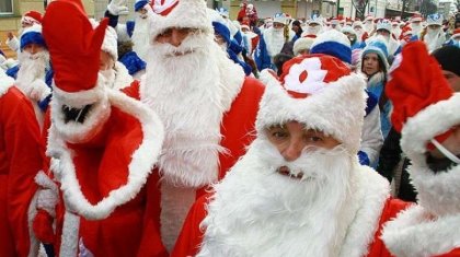 Екі Аяз ата көшенің ортасында бір-бірімен төбелесті (ВИДЕО)