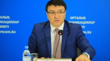 Ребенка в Казахстане можно содержать на 20 тыс тенге – бывший вице-министр труда Альтаев