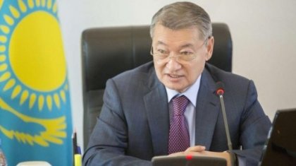 Даниал Аxметов предложил усилить поддержку многодетныx семей ВКО