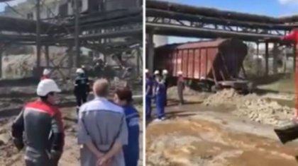 Цемент зауытының қабырғасы опырылып түсіп, қоқыс астында адамдар қалды