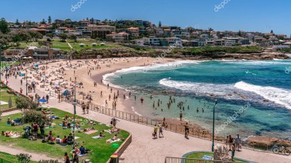 «Бұл жақта үлкен кісі немесе бала деп бөлмейді» - австралиялыққа тұрмысқа шыққан қазақ қызы