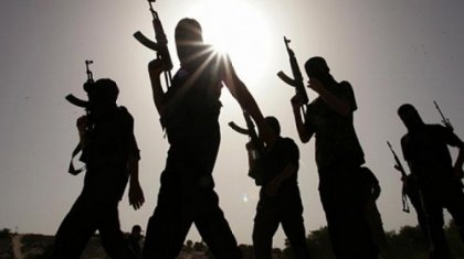 «Кемінде 15 сарбаз қаза тапты»: жексенбіде лаңкестер әскери лагерьге шабуыл жасады