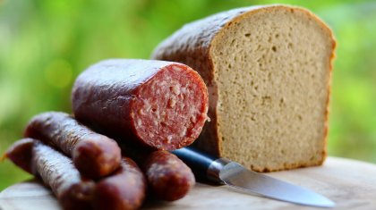 Шұжықтағы штрих-код 12 млн теңге ұрлағандарды анықтап берді