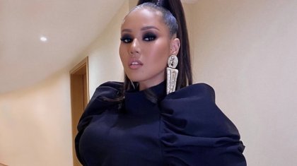 «Шашымды иіскей бастады»: әнші Назима пойызда өзін жолсеріктің зорламақ болғанын жайып салды (ФОТО)