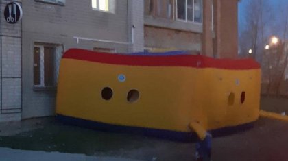 Өскеменде ер адам өзімен қоса 4 баласын суицидке жетелемек болды