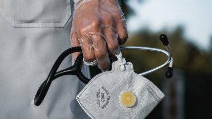 Қара нәсілді адамдарға маска тақпауға рұқсат берілді