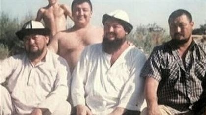 «Смановтар әулеті барша Алаштың «визитная карточкасы еді» -  Балғынбек Имаш Смановтың рухына арнап өлең шығарды