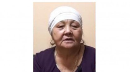 «9 адам қамалды»: Дулат Ағаділдің анасы ұлының асын өткізуге кедергі жасалып жатқанын жеткізді