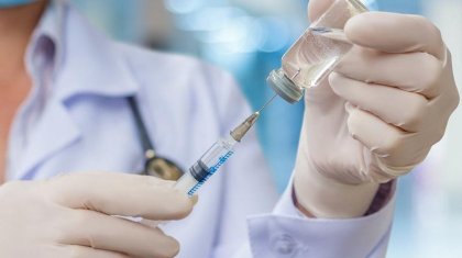 «Шариғатқа қарсы емес»: Дінтанушы вакцина туралы пікір білдірді