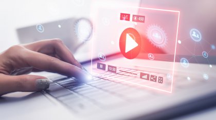 «Интимдік сипаттағы видео жариялаймын»: Алматыда жас қыздан 12 млн теңге бопсалаған ер адам ұсталды