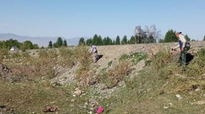 «Неміс әскерлеріне ұқсайды»: Көлсайда Маминнің сапарына дайындық кезінде елес көрінді (ФОТО)