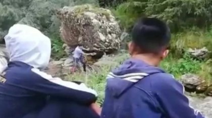 Алматы облысында жас жігітті тас басып қалды