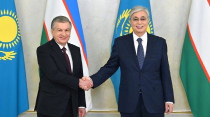 Тоқаев Ақордада Өзбекстан президентімен кездесті
