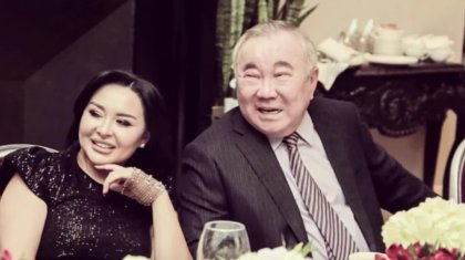 Болат Назарбаев сотқа арызданып, әйелінен фамилиясын тартып алды