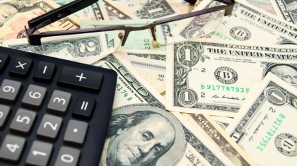 Доллар бағамы 490 теңгеден түсті