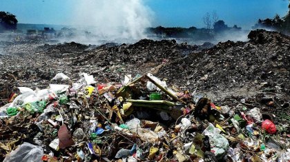 Ақтөбеде 150 мың тоннаға жуық өнеркәсіптің зиянды қалдығы далаға төгілген (ВИДЕО)