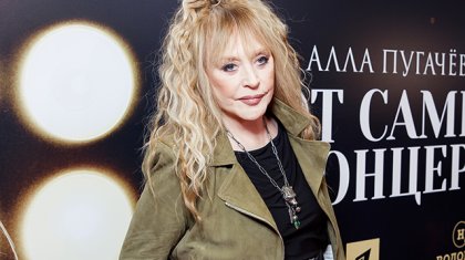 Алла Пугачева ел билігінен өзін шетел агенті деп тануды сұрады