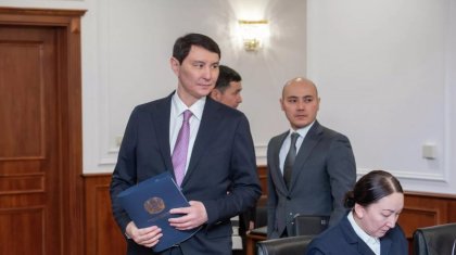 «Адам көп, жемқор да көп»: Жамаубаев Қаржы министрлігінде неліктен жемқорлық ең көп тіркелетінін түсіндірді