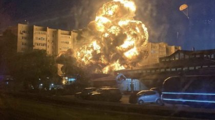 В российском Ейске упал военный самолет: загорелся дом (ВИДЕО)
