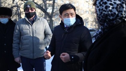 Өскемен әкімінің бірнеше миллион тұратын бренд күртесі қызу талқыға түсті (ФОТО)